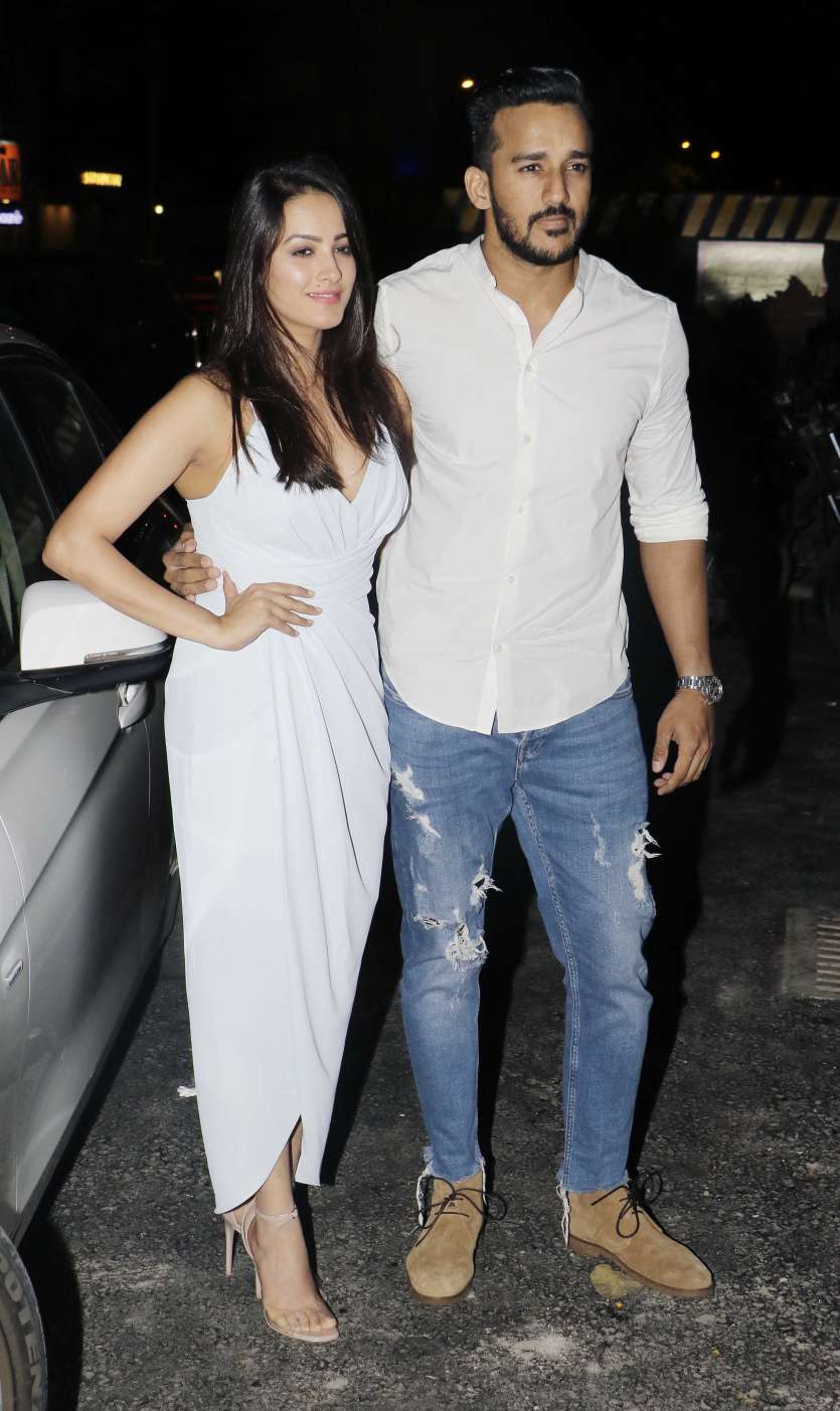 Some close friends of Ekta also came to the party, prominent among them were Anita Hassanandani and Rohit Reddy.