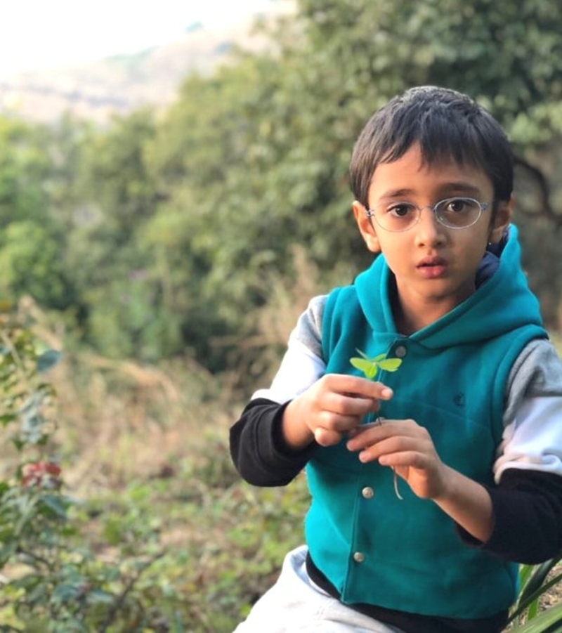 Aamir Khan S Son Azad Rao Khan Plays Football In Rain Pictures Go Viral